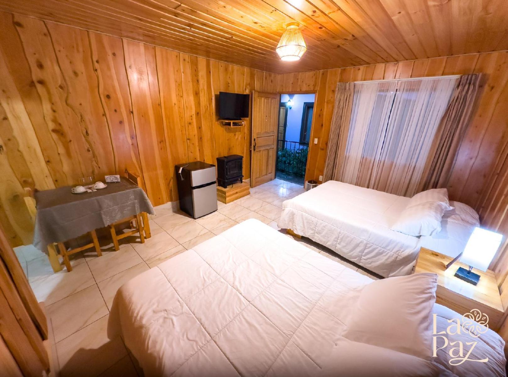 Hotel La Paz Poasito エクステリア 写真