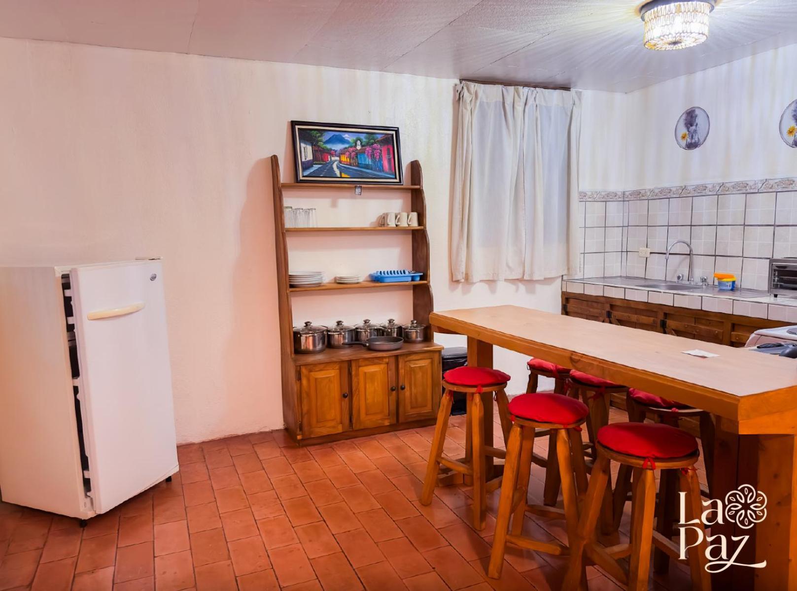 Hotel La Paz Poasito エクステリア 写真