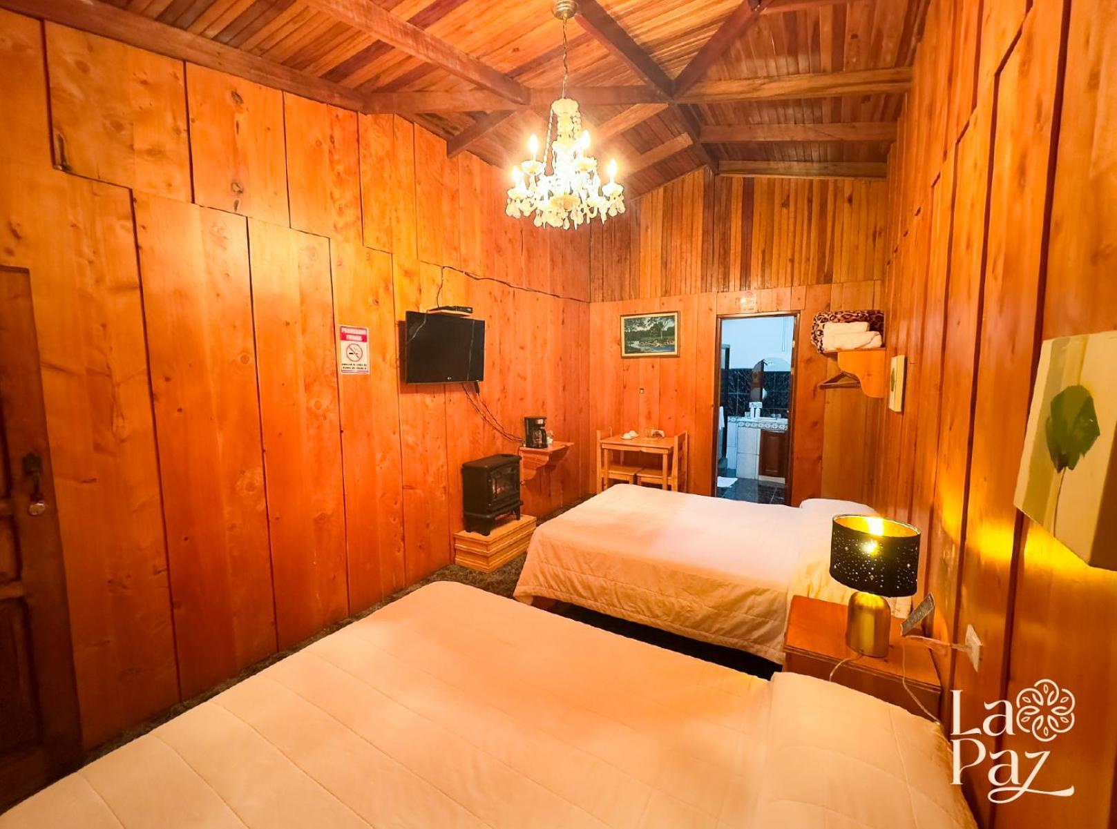Hotel La Paz Poasito エクステリア 写真