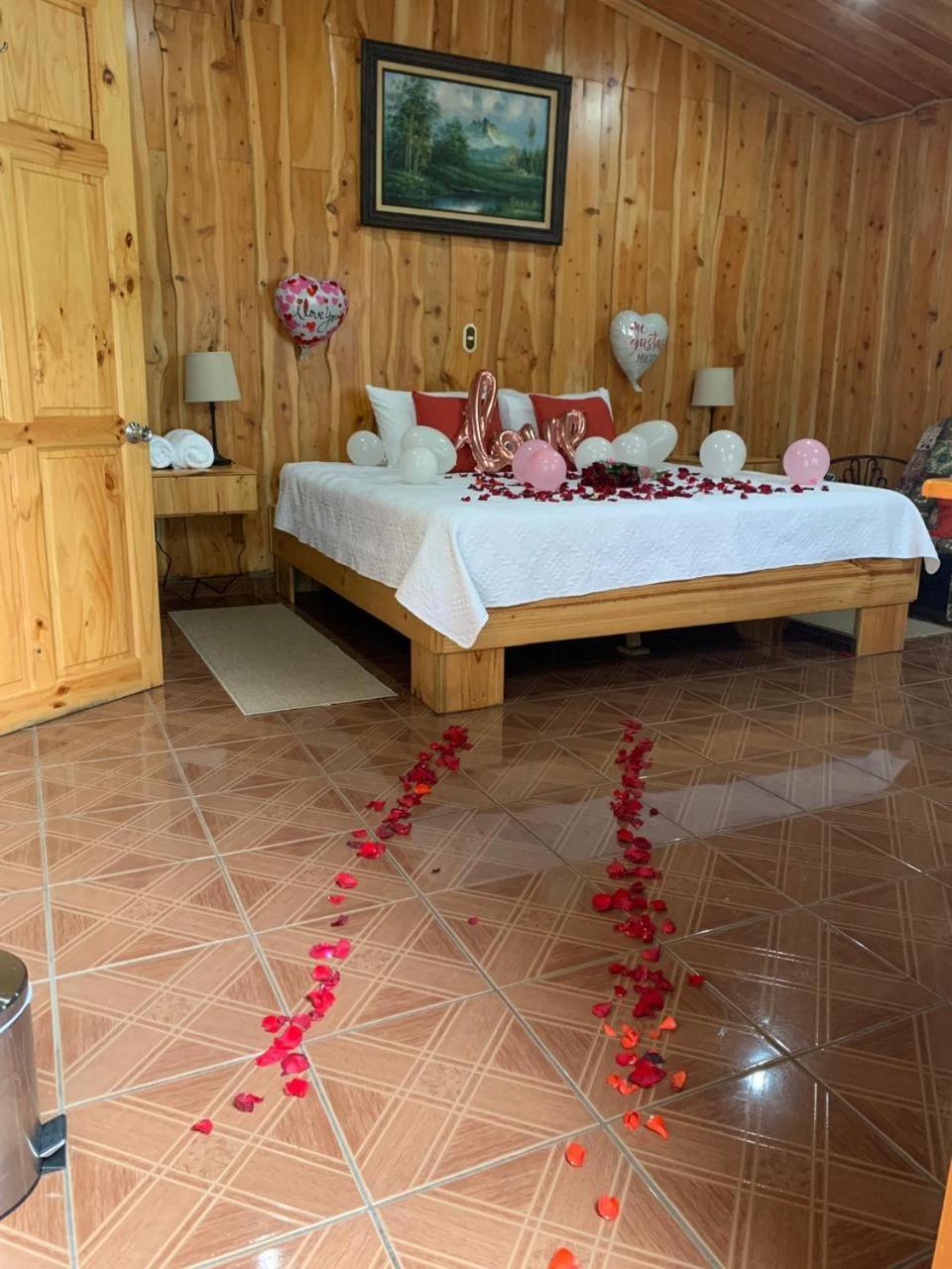 Hotel La Paz Poasito エクステリア 写真